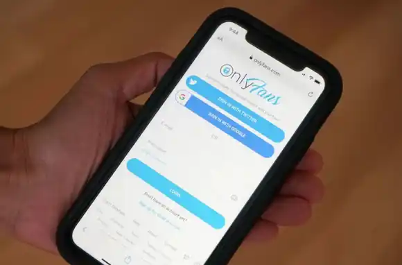 La rosarina que era profesora de matemáticas y dejó la docencia para vender contenido para adultos