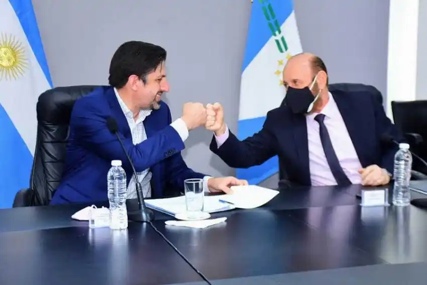 Firma de convenios para obras educativas y un nuevo edificio del Instituto Politécnico