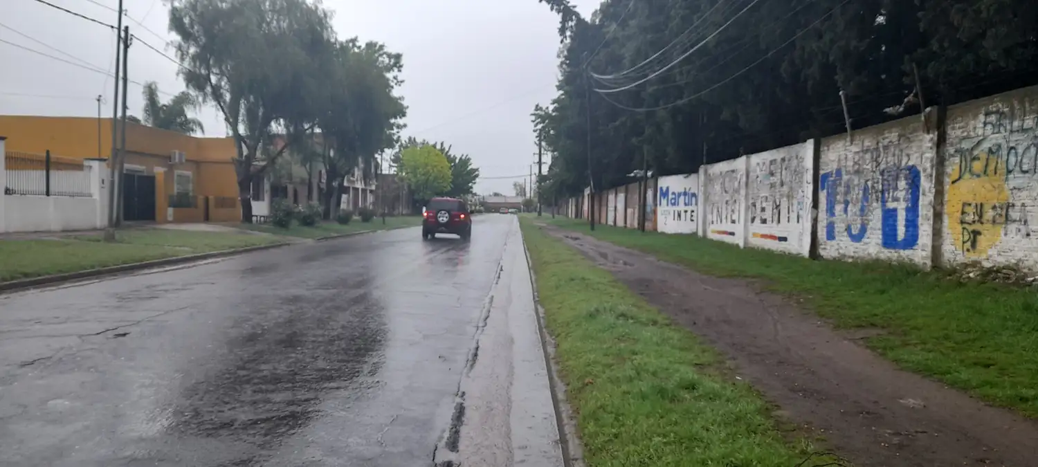 Martes con pronóstico de lluvias y tormentas: rigen alertas amarillo y naranja