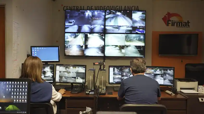 Central de Monitoreo de la ciudad de Firmat.