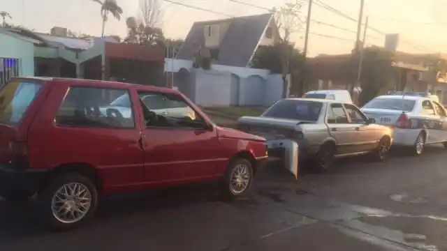 El hermano de la chica que mató en un Mini Cooper chocó un patrullero