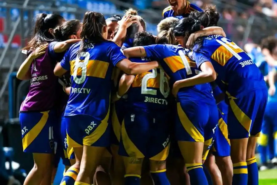 Boca venció a Libertad y acaricia la clasificación