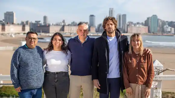 Con el ejemplo de "transformar desde la acción", Marcelo González presenta su equipo para las elecciones marplatenses