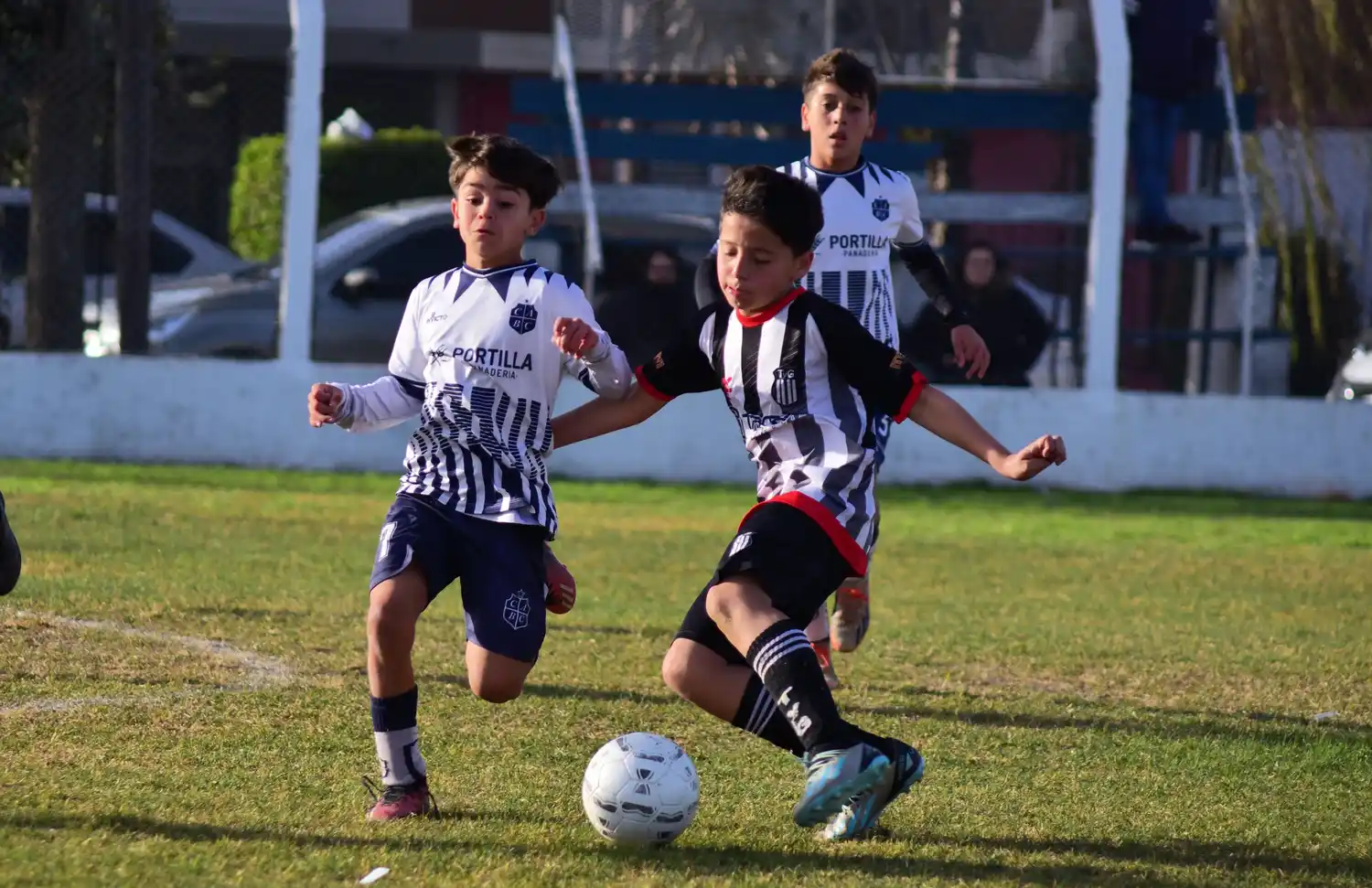 Los chicos disfrutaron de una nueva jornada futbolística.