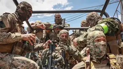Nuevo operativo en Río: un millar de policías coparon una favela para capturar a líderes del Comando Vermelho