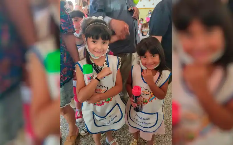 Zelmira Meza y Morena Balladares egresaron del Jardín Calcuta