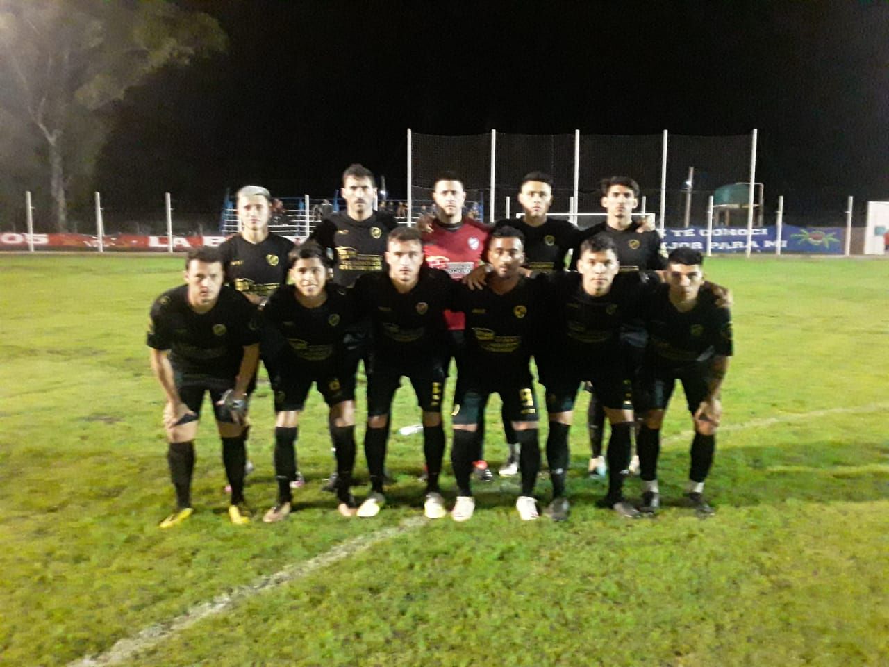 El "Pulga" ganó en su visita a Teodelina y definirá la clasificación en su estadio. Foto: José Caramaschi.