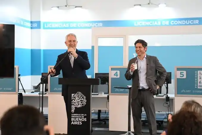 Julio Alak y Axel Kicillof en la inauguración del nuevo CAM.