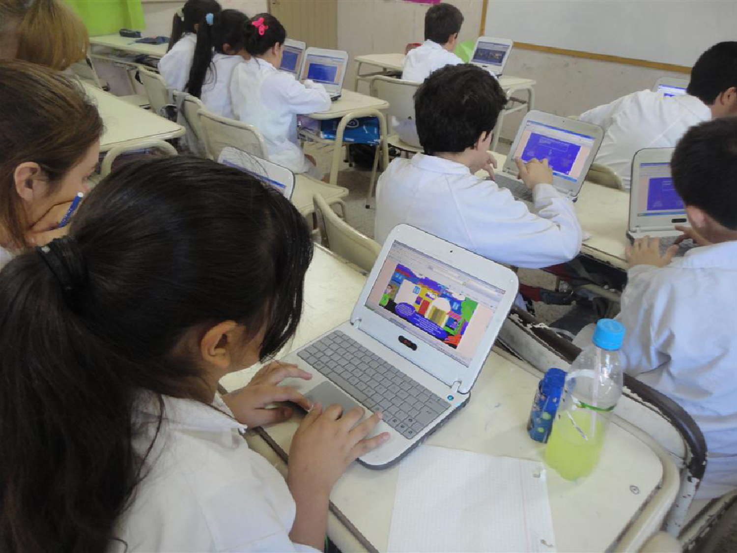 Córdoba: bajó la repitencia  y las escuelas sumaron 25 mil nuevos alumnos  