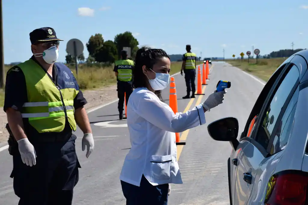 Controles en los ingresos a San Cayetano