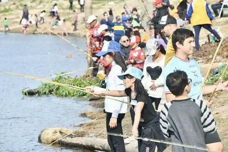 Se realizará el primer taller de Introducción a la
pesca variada deportiva familiar y de competencia