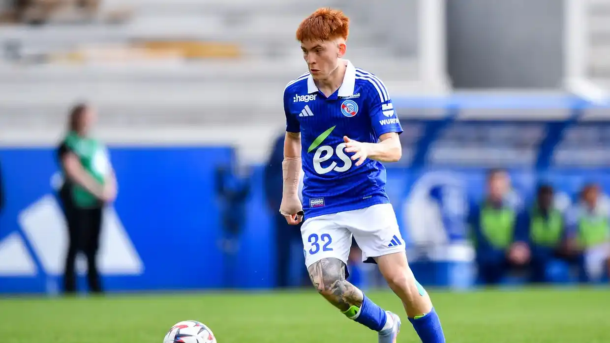 Barco brilla en el Racing de Estrasburgo francés.