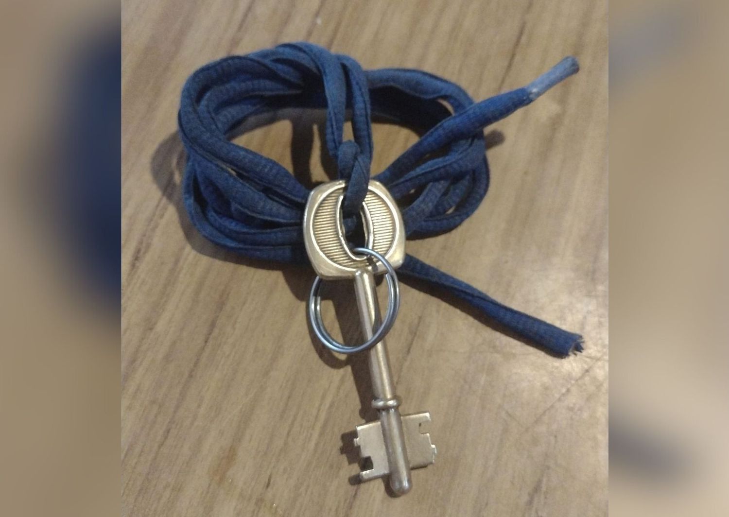 Llave encontrada cerca de la escuela 3