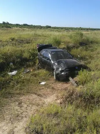 Volcó un Polo en la Autovía 14