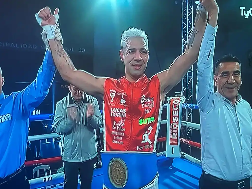 Bastida ganó por puntos y es campeón Argentino SuperWelter