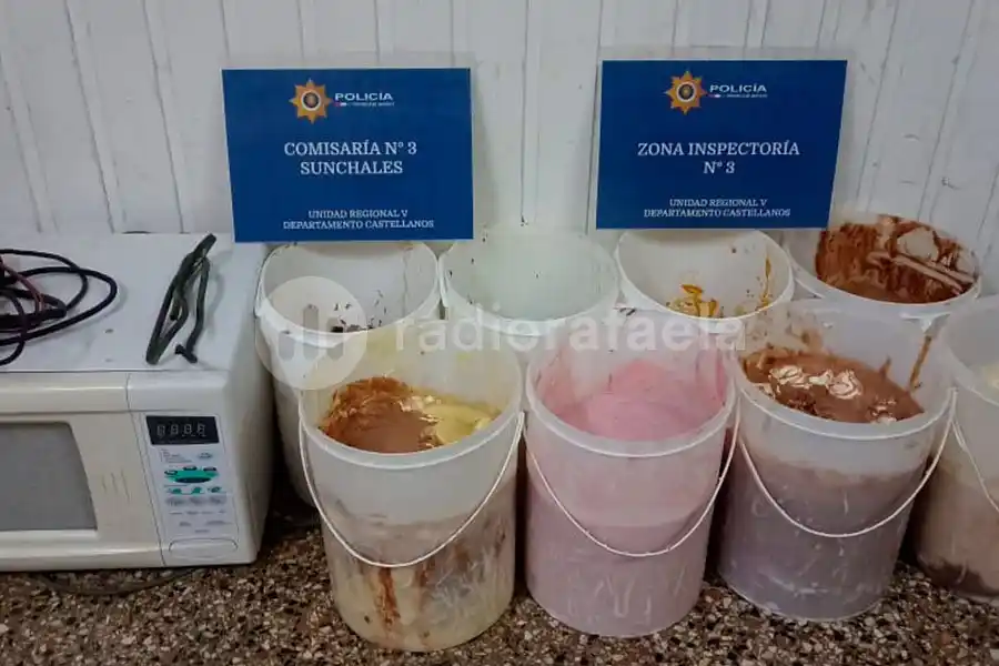 El calor les dio antojo: fueron y robaron varios kilos de helado y tras un allanamiento pudieron recuperarlo
