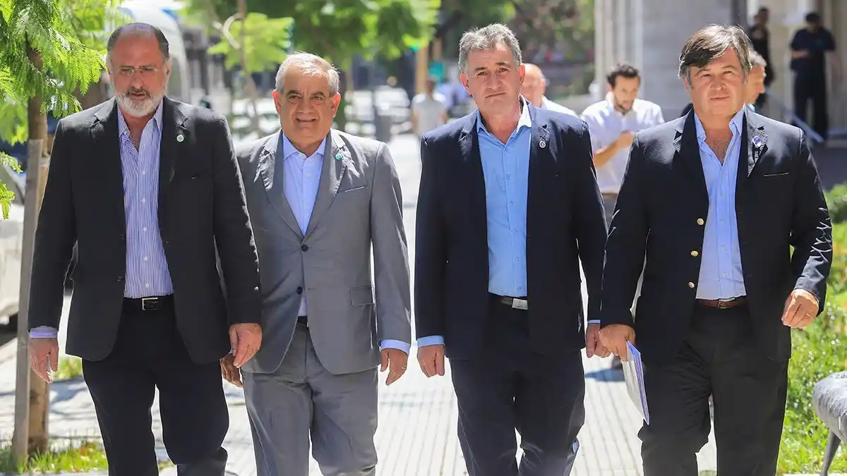 La Mesa de Enlace dijo que "el Gobierno no perdió el rumbo, nunca lo tuvo"