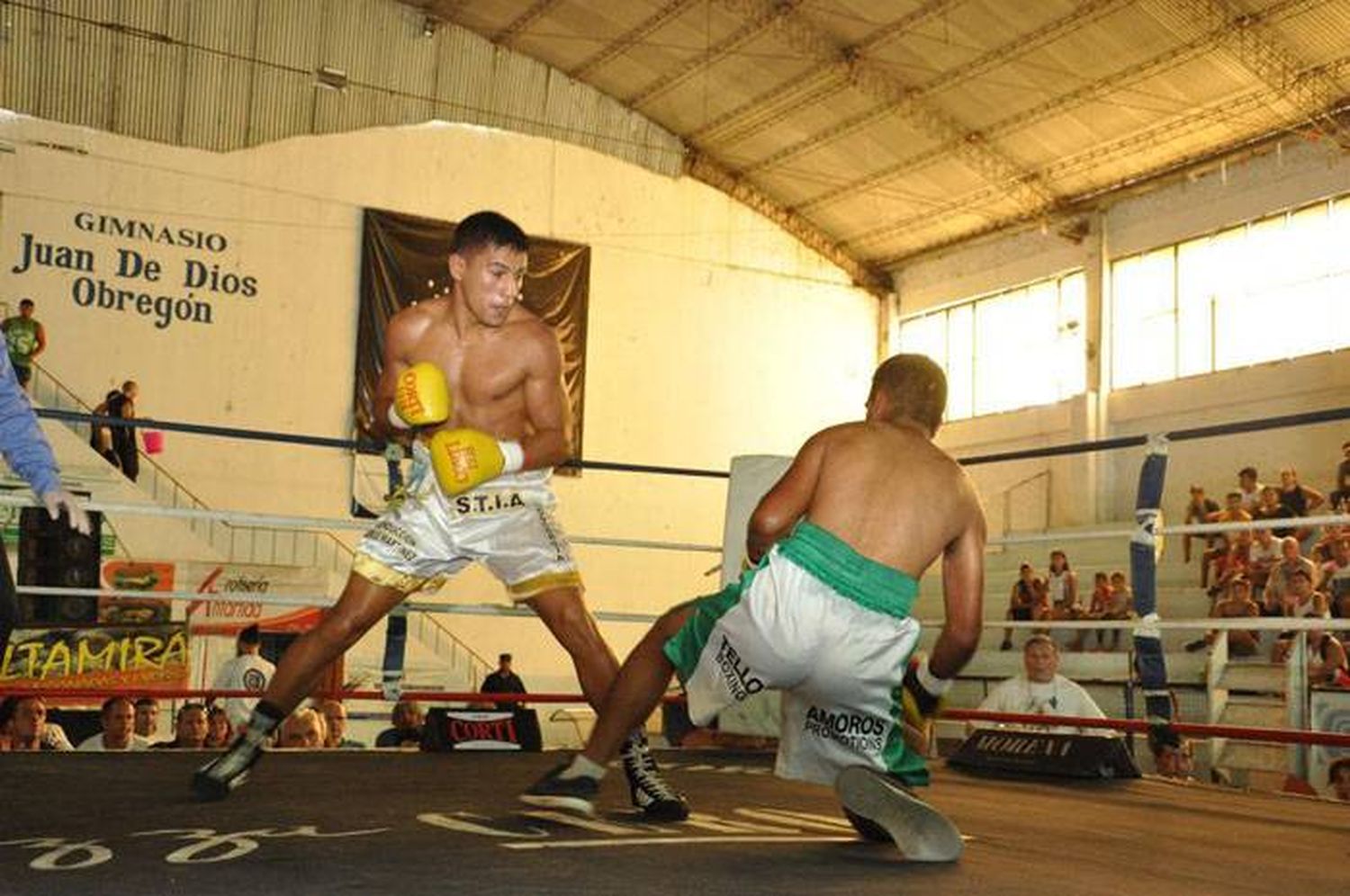 Jorge �SPicante⬝ Bermúdez  pelea este sábado por  TyC Sport en Rosario