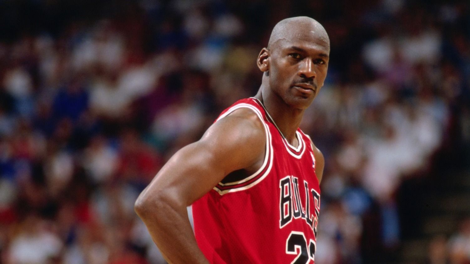 Esta fue la pésima participación de Michael Jordan en la competencia de triples de los All-Stars