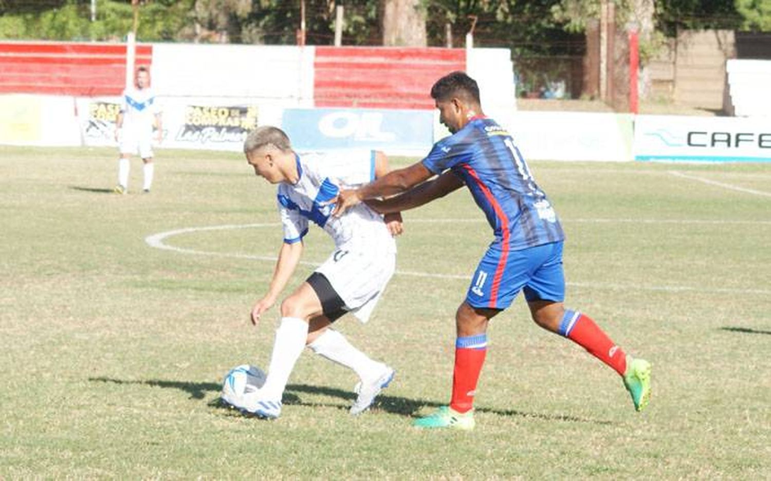 Libertad y Santa María igualaron sin goles en el debut