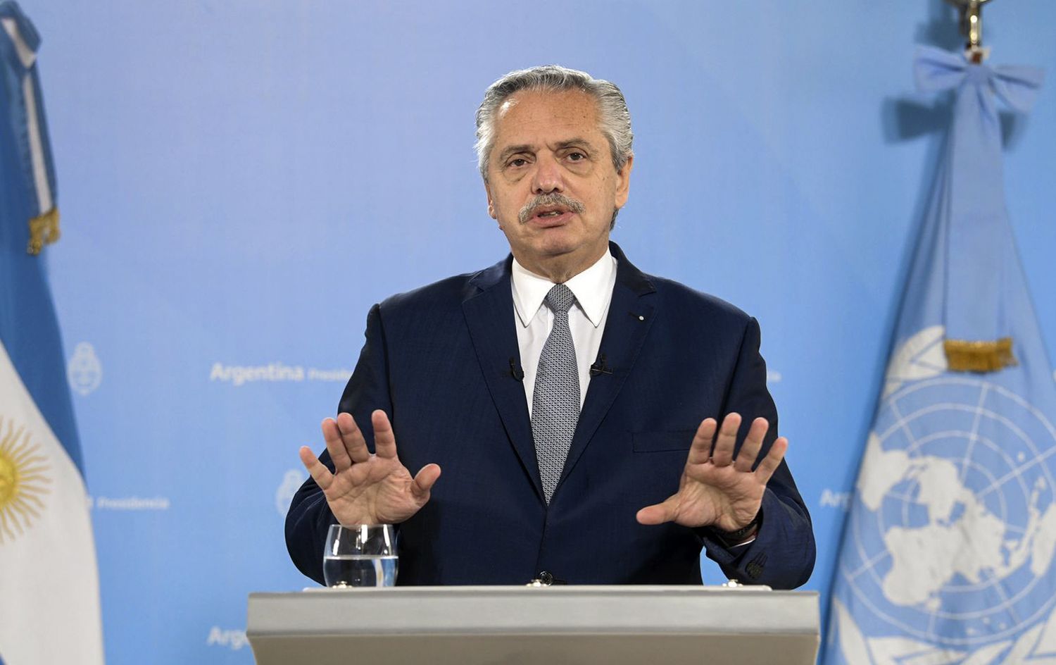 Fernández dijo que el país fue “sometido a un endeudamiento tóxico” con el FMI