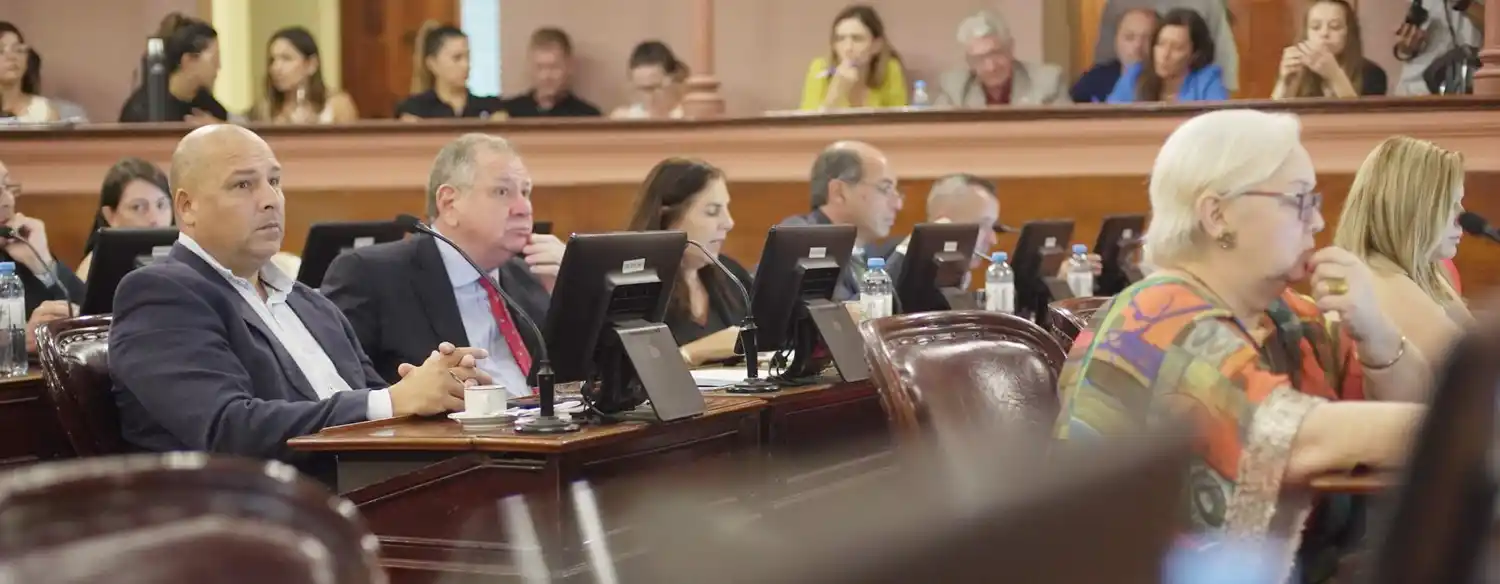 La Legislatura convirtió en ley la emergencia en obras públicas