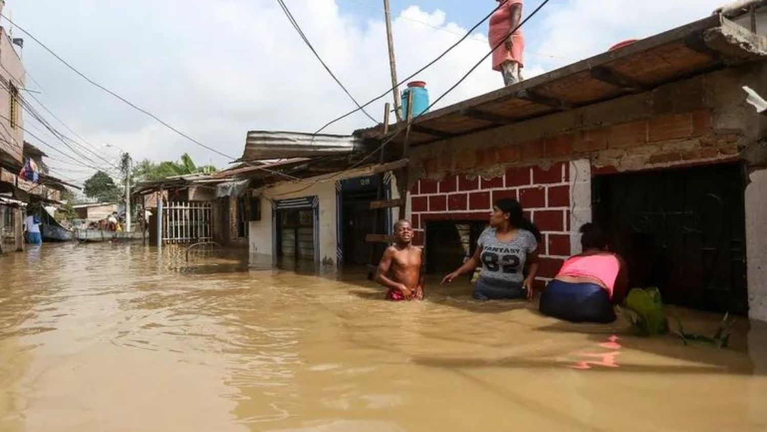 ¡SALDO TRÁGICO! Temporada de lluvias deja 271 muertos en Colombia