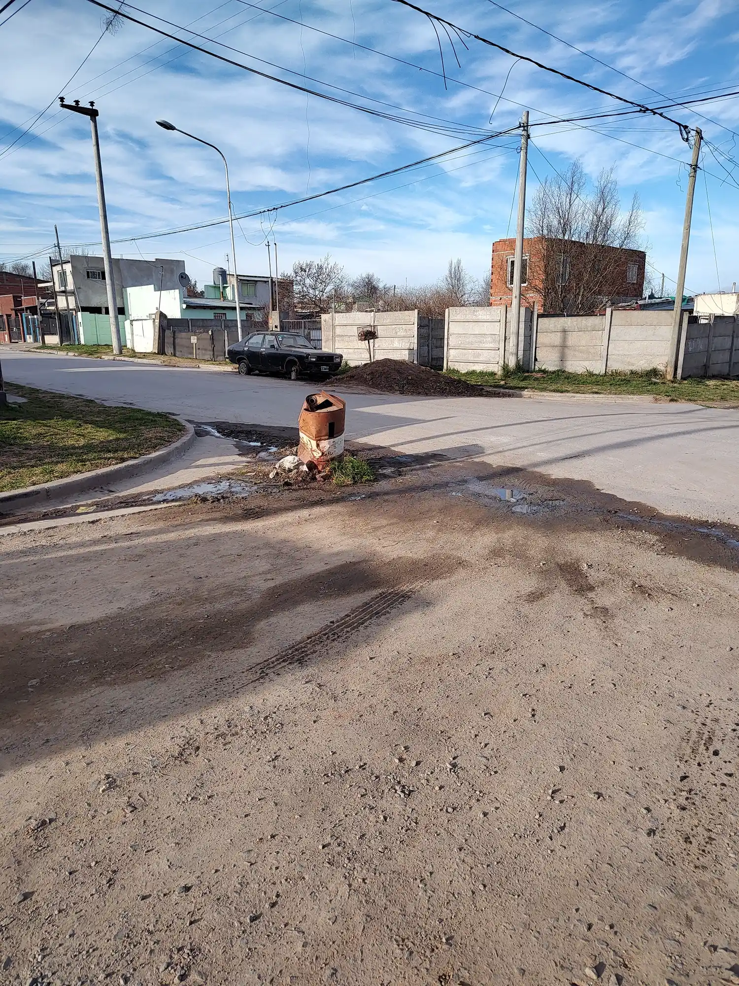 Tambor en una esquina