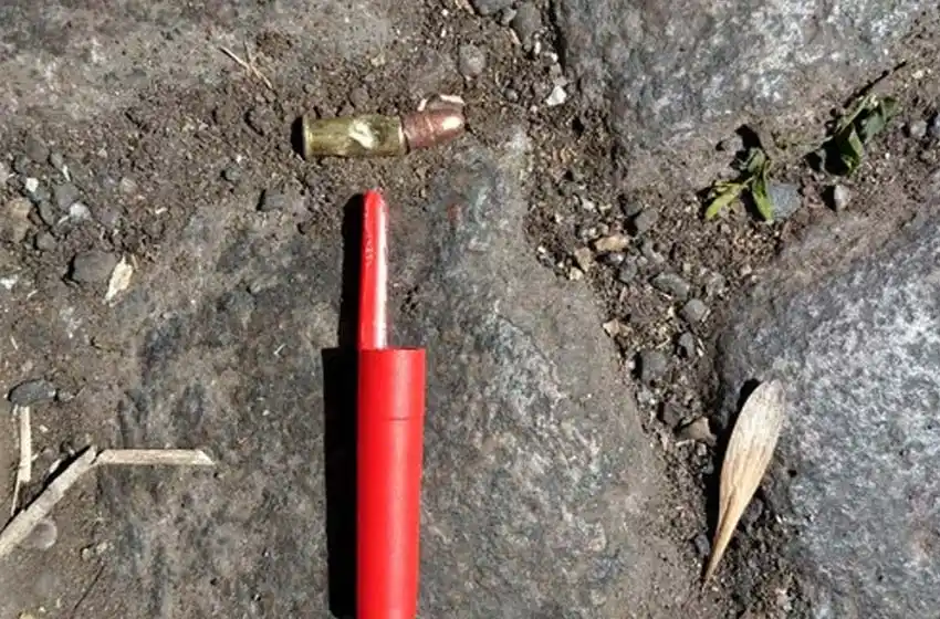 Apareció otro proyectil en la marcha por Sebastián Cejas y la policía vuelve a la escena del crimen