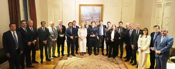 Milei reunió a los Gobernadores y avanzan las reformas laboral y previsional