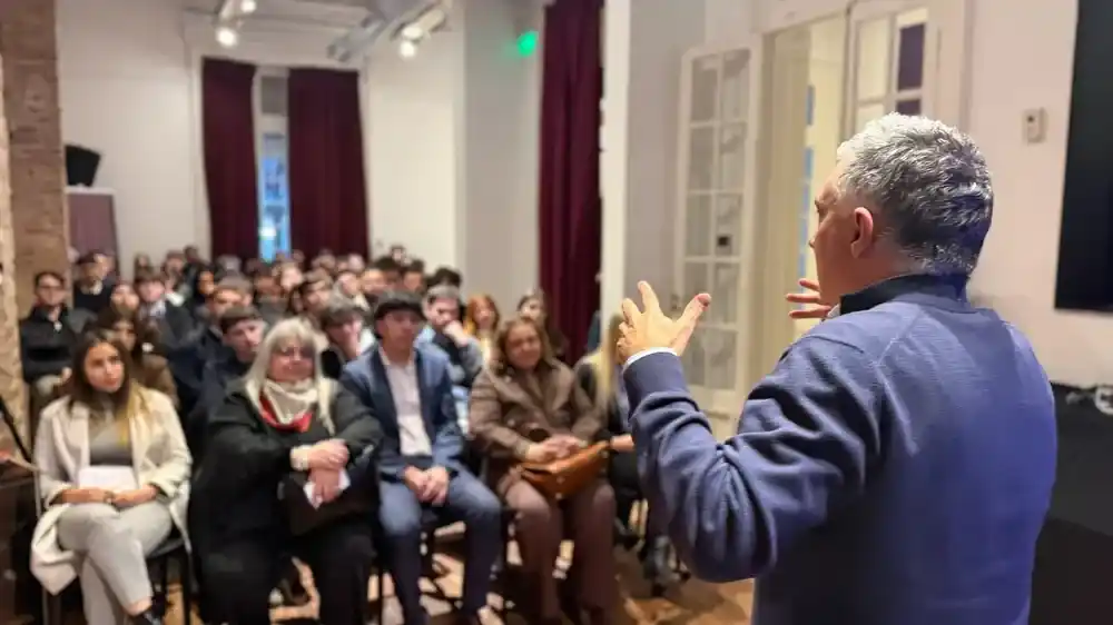 La Libertad Avanza de la provincia de Buenos Aires lanzó el Programa de Formación de Jóvenes Liberales