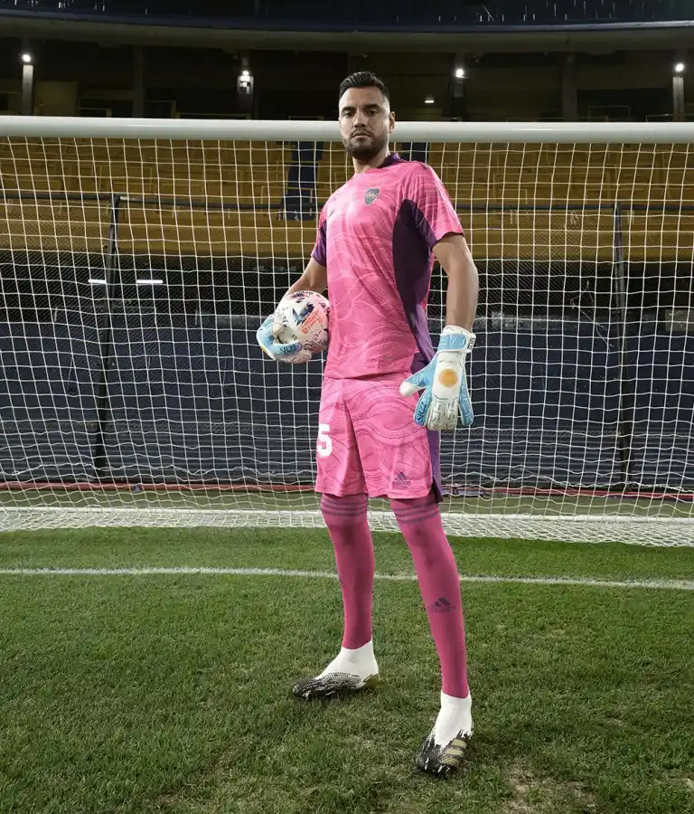 "Chiquito" Romero realiza su primera práctica en Boca