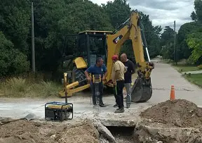 Obra de cloacas en el barrio Villa del Deportista