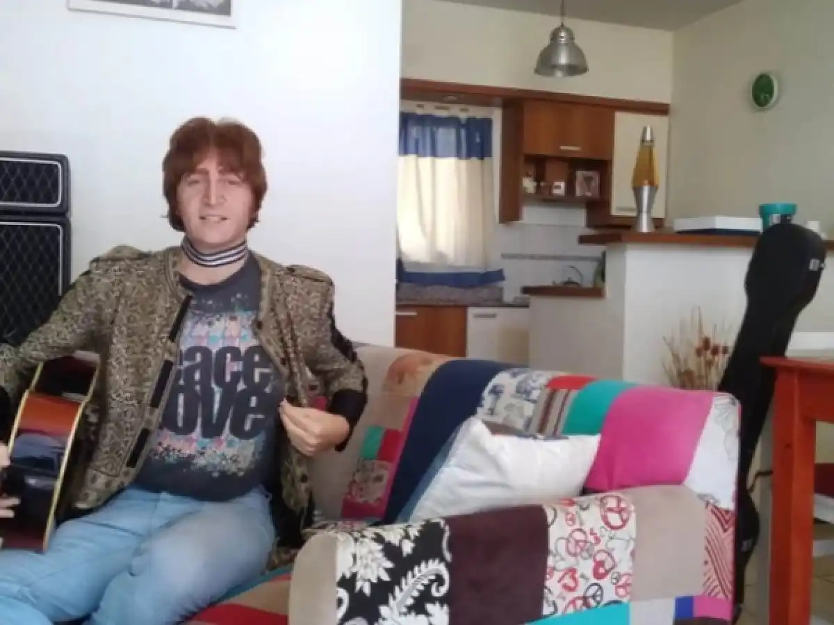 Javier Parisi, el John Lennon de Argentina