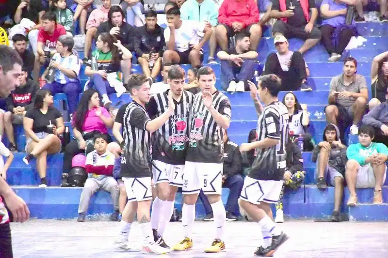La Copa Argentina ya
tiene tres semifinalistas