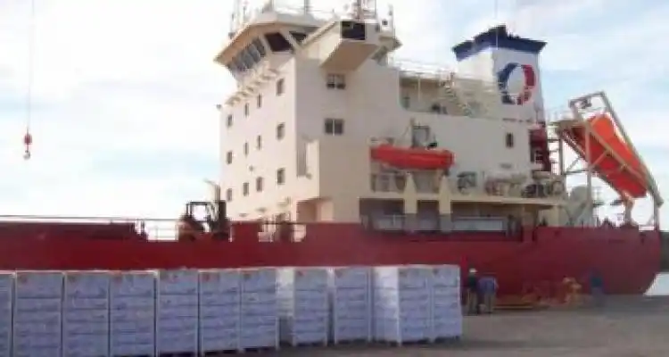 Puerto: Se pone en marcha la temporada de frutas