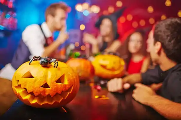 Halloween, fiestas y rock: qué hacer en Necochea este fin de semana