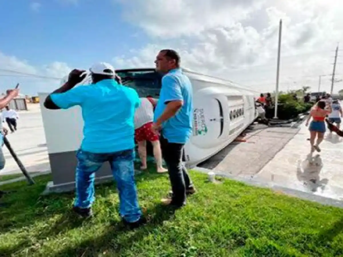 Murió un tercer argentino por el vuelco de micro en Punta Cana