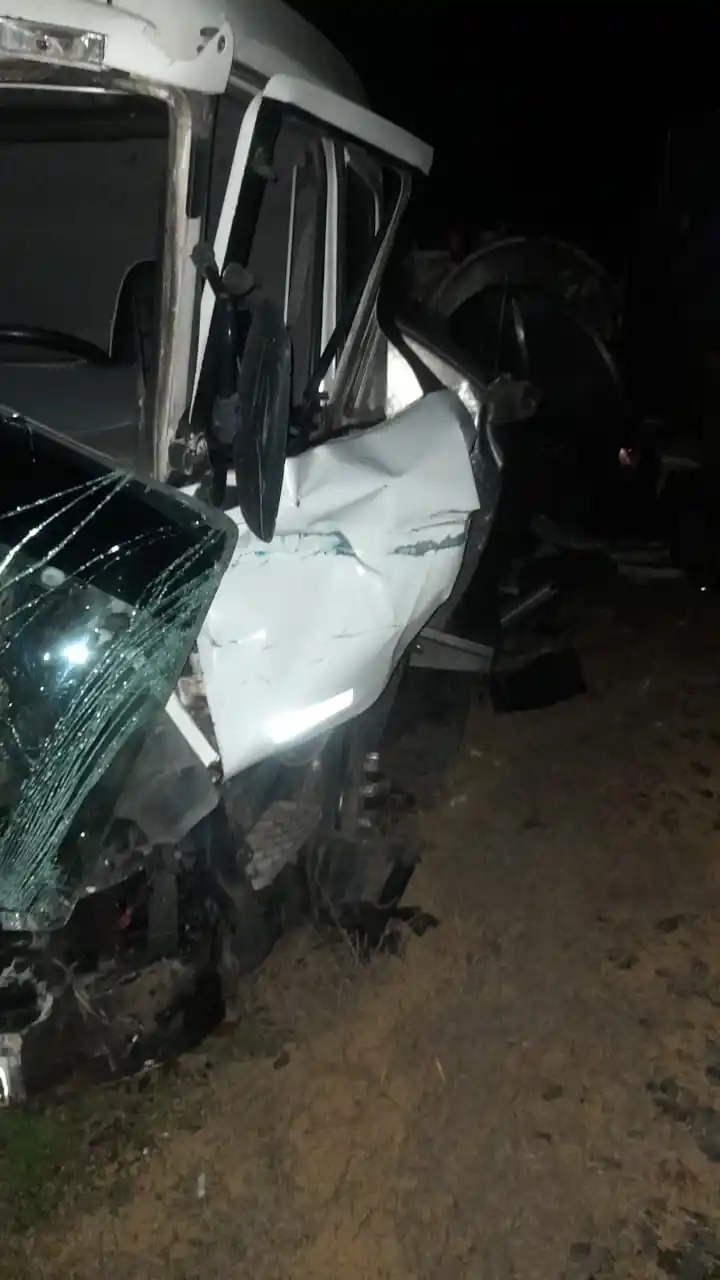 camion choque tren camino 5 rafaela - 1