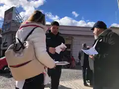 Paro docente, volanteada y campaña de firmas en el centro: “La gente entiende cuál es el reclamo”