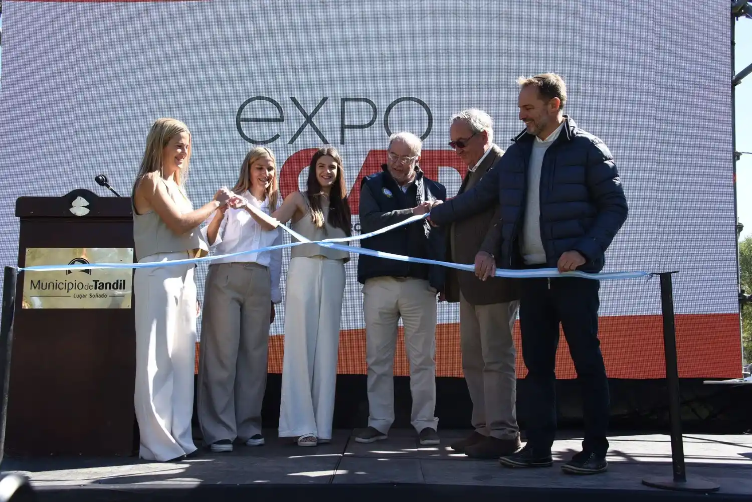 Construcción, arquitectura y diseño son los tres pilares de Expo CAD, la exposición que tuvo su inauguración en la Sociedad Rural.