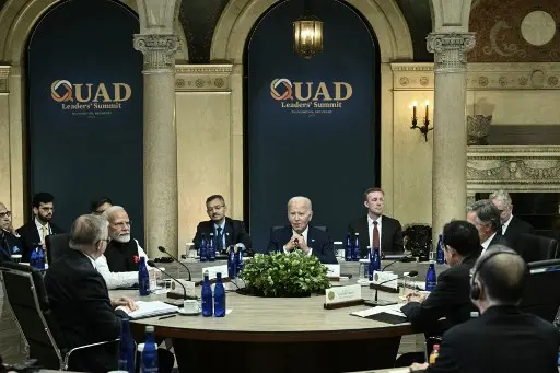 BIDEN ANALIZA ASCENSO de China con líderes de Japón, India y Australia