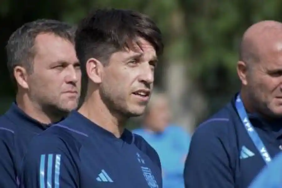 A un mes del Mundial Sub-17, Placente anunció una nueva convocatoria