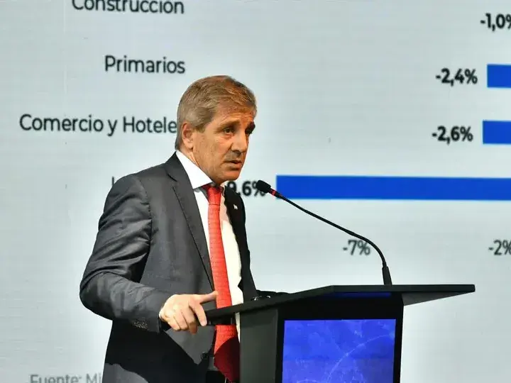 Caputo aseguró que las inversiones del RIGI evitarán tensiones con el tipo de cambio