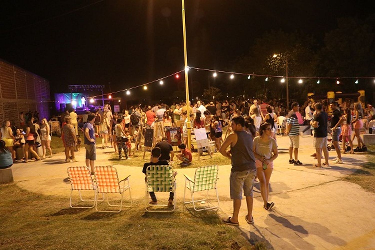 Verano es Arte se realizará en la Plaza de la Estación y recibirán útiles escolares 