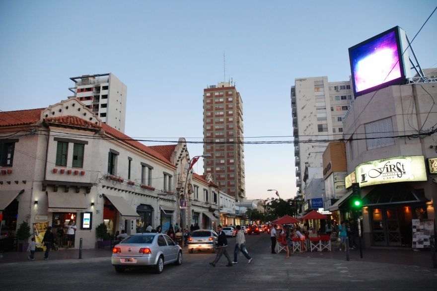 Con más de un centenar de comercios adheridos, este viernes y sábado se viene el “Big Sale Junín”