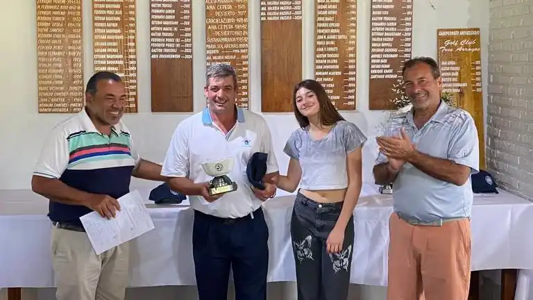 Luciano Aiello ganó el Scratch con 150 golpes