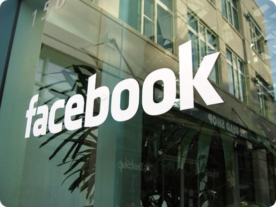 Cristina inaugura oficinas de Facebook en Buenos Aires