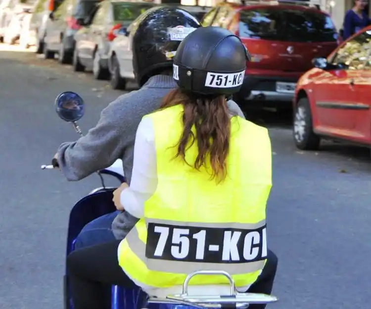 Emergencia en Seguridad: Multas de hasta $5000 por no usar casco y chaleco con identificación