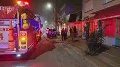 Un voraz incendio consumió una vivienda en pleno centro